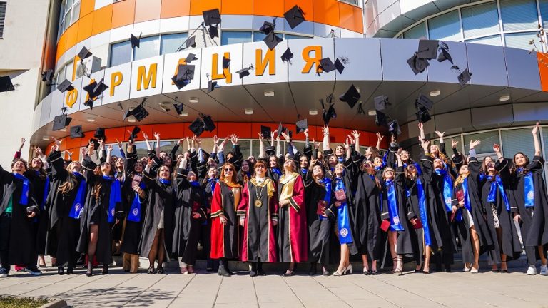 Факултет „Фармация“ на МУ-Плевен отбелязва 10 години развитие