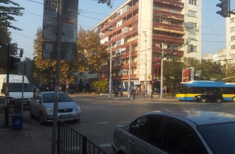 Продължава основното почистване и измиване на улиците в Плевен