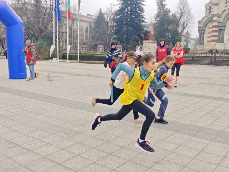 Плевен с 52-ро издание на лекоатлетическата щафета и крос „Обиколка на Военноисторическите музеи“