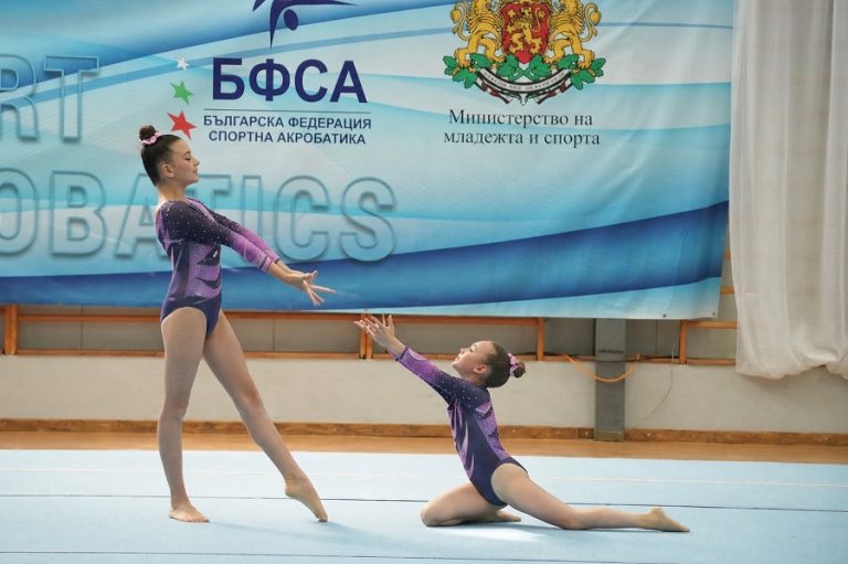 Акробатите от Спортен клуб  „Ив 03“ – гр. Левски  с дебют на  Държавно първенство
