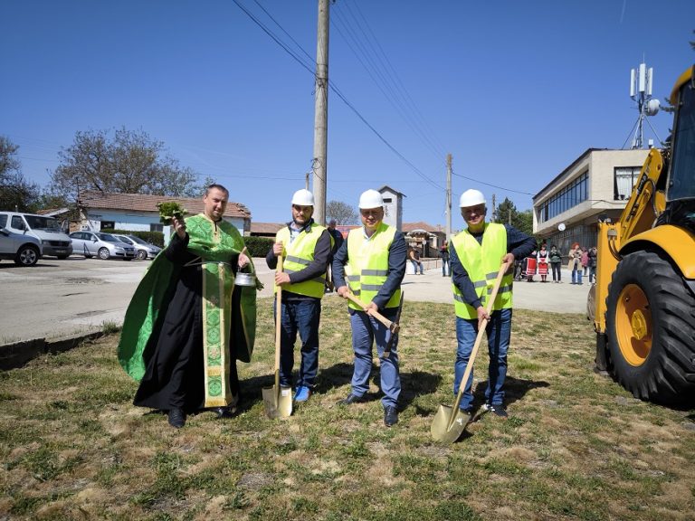 Започна рехабилитацията на още 2 км. от пътя Павликени – Дъскот – Паскалевец