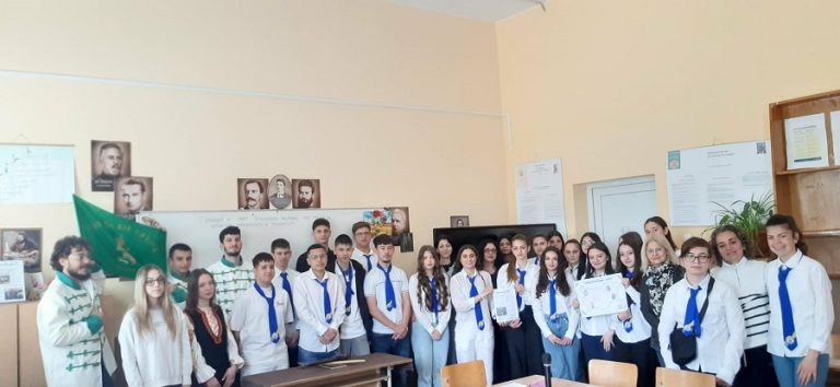 Интердисциплинарен урок за Априлското въстание проведоха в СУ „Крум Попов“- гр. Левски