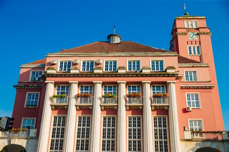 Партиите се разбраха за състава на допълнителните СИК-ове и подвижните секции