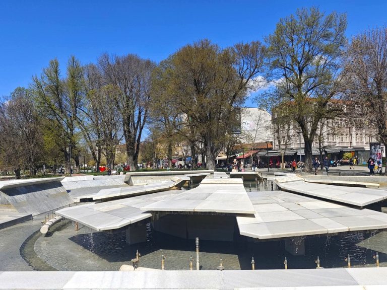 Пускат фонтаните в Плевен за Великден