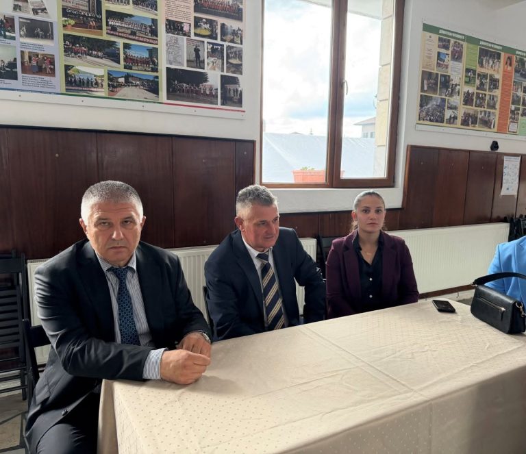 Областният управител проведе изнесена приемна в Априлци