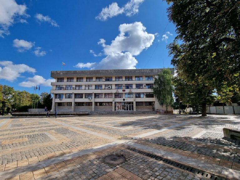Община Левски подпомага талантливи деца
