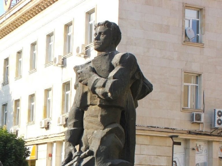 Плевен ще почете 189 години от рождението на Васил Левски с поднасяне на цветя