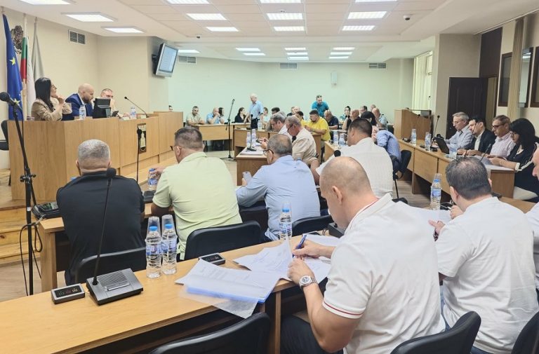 ОбС-Плевен промени Наредбата за придобиване, притежаване и отглеждане на кучета